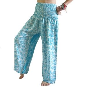NWOT! Bali boho pants turquoise floral